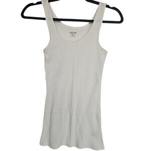 White tank top